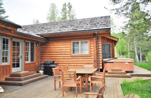 Moose Wilson Road House | RMR: Teton View Cabin Home in Wilson,WY