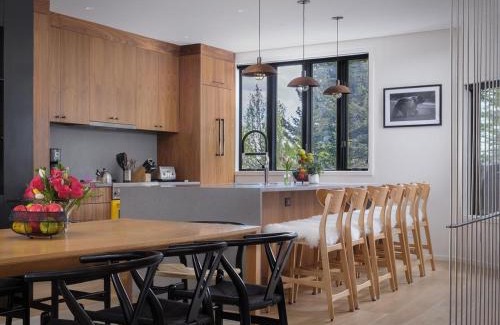 Teton Village Villa | RMR: Tram Tower 3 Condo in Teton Village