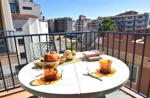 Santa Margarida Apartment | RNET - SolPlatja Roses Costa Brava