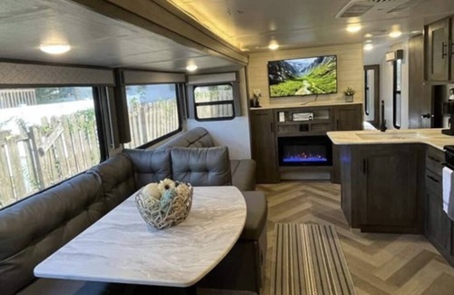 Seffner Community Alliance House | Road to Happiness-RV