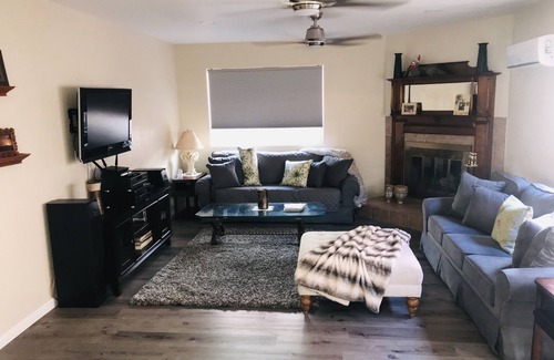 La Quinta Cove House | Roadrunner Bedroom in La Quinta Cove