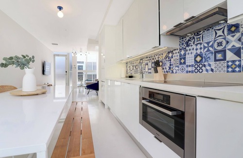 South Pointe Apartment | Roami at 250 Collins | 4 Bed Combo | Pool #31