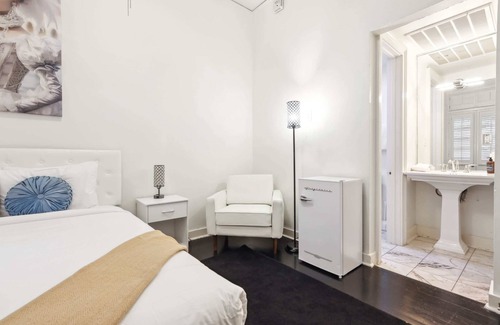 French Quarter Apartment | Roami at St. Helene | Pool | Deluxe Studio #09