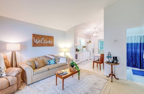 Roanoke House | Roanoke Mountain Home: 4 Mi to Blue Ridge Parkway!