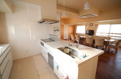 Naha Apartment | rob cond