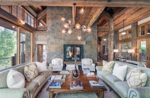 Mountain Village Ski Chalet | Robbers Roost by Exceptional Stays