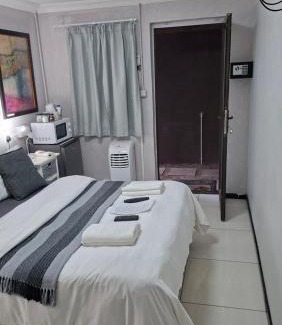 Paarl House | Robert's Place Paarl