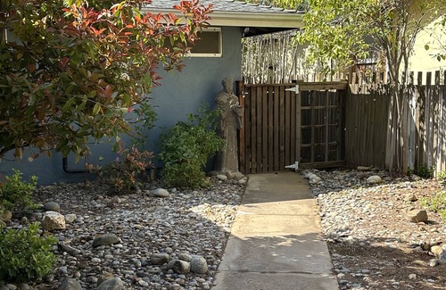 Mariposa Apartment | Robin's Nest - nCozy & quiet guest house minutes from historic downtown Mariposa
