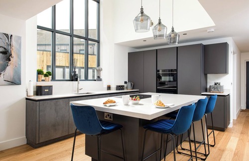 Holworth House | Robin's Retreat Silverlake, (OI19), Dorset