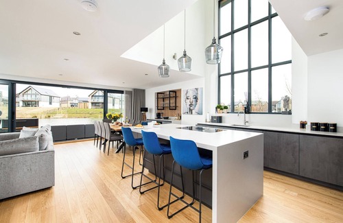 Holworth House | Robin's Retreat Silverlake, (OI19), Dorset
