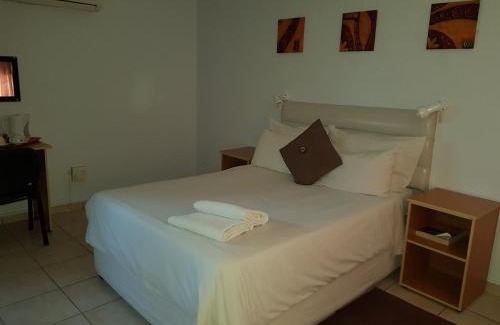 Oshakati Hotel | Rocha's Hotel