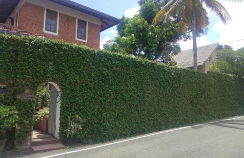 Pita Kotte House | Roche's Cozy Corner R-2 Ground Level