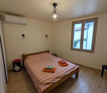 L'Isle-sur-la-Sorgue Apartment | Rochereau Downtown Apartment