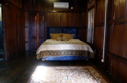 Tanjung Pandan Hotel | Rock and Wreck Dive Resort