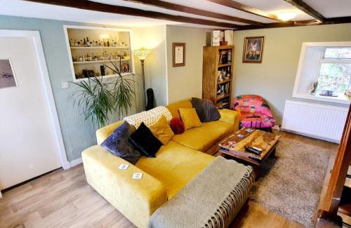 Lamlash House | Rock Cottage