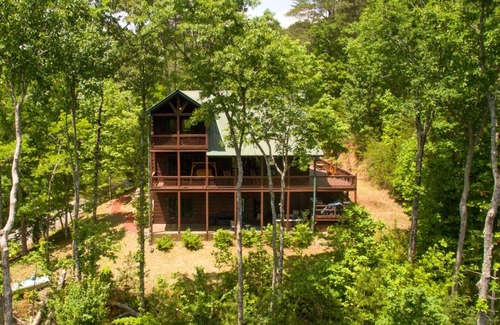 Cherry Log House | ROCK CREEK LODGE - 3rd Night Free in August 2022