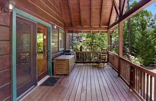 Cherry Log House | ROCK CREEK LODGE - 3rd Night Free in August 2022