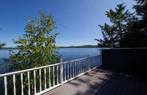 Sunapee House | Rock Fern Summary: La