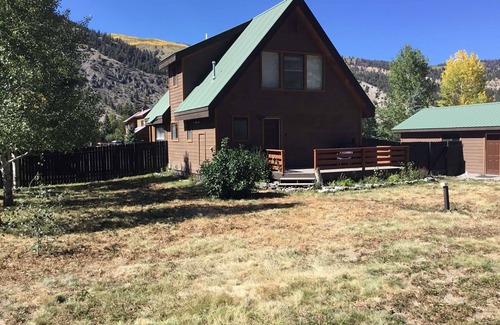Lake City Cabin | Rock Man Cabin - 3 Bedroom On Quiet Town Street with Large Fenced Backyard