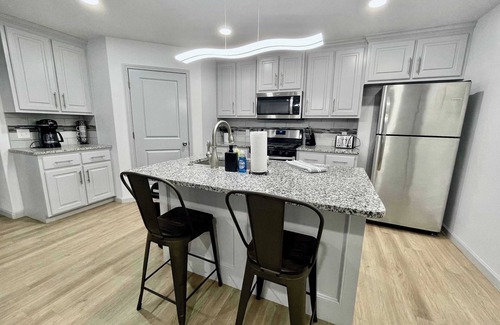 North by Northwest House | Rock Ridge Retreat - 3BR 2BA - New Construction