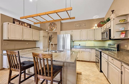 Beloit House | Rock River Retreat on Natures Ridge