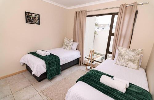 Swakopmund House | Rockaway Beach Oasis