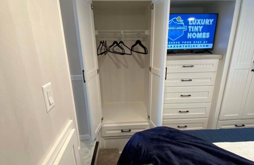 St. Maries House | Rockford Luxury Tiny Home 5 at Riverside Landing
