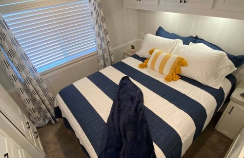 St. Maries House | Rockford Luxury Tiny Home 5 at Riverside Landing
