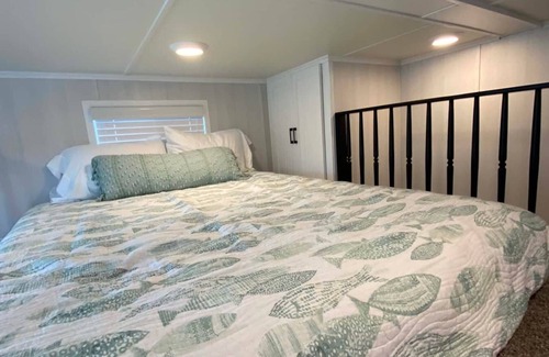 St. Maries House | Rockford Luxury Tiny Home 5 at Riverside Landing