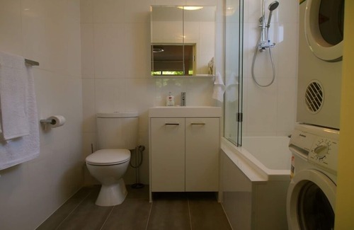 South Yarra Apartment | Rockmans South Yarra is a Boutique style apartment