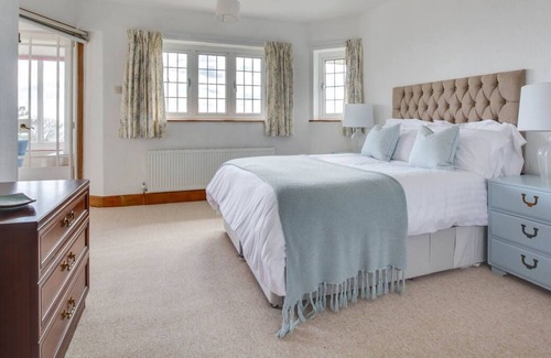 St Margaret's at Cliffe House | Rockmount in the beautiful Dover