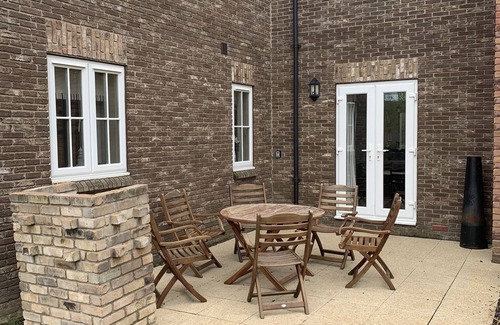 Filey Cottage | Rockpool Cottage, The Bay, 3 Bedroom, Sleeps 6, Leisure centre Dog friendly Wifi