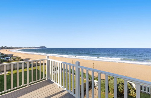Wamberal House | Rocksalt - Luxury beach house n