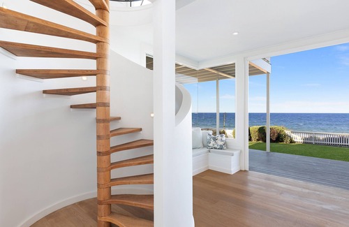 Wamberal House | Rocksalt - Luxury beach house n