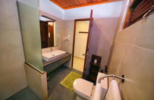 Aturuwella Resort | Rockside Beach Resort