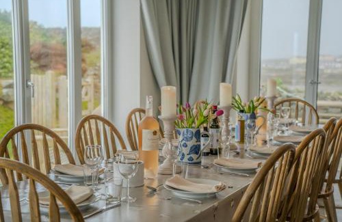 Trearddur Bay House | Rockside