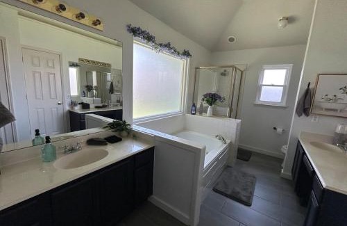 Elmo House | Rockwall Harbor Retreat