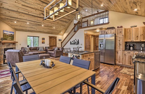Alma Cabin | Rocky Mountain Alma Cabin with Deck & Hot Tub!