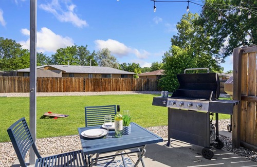 Loveland House | Rocky Mountain Gateway – Spacious Yard, Group Stay