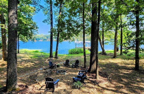Lake Catherine Cabin | Roddy's Roost Lakefront Cabin - Hot Springs ARn