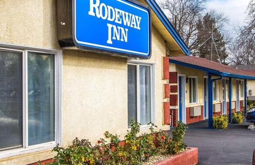 Chico Hotel | Rodeway Inn Chico University Area