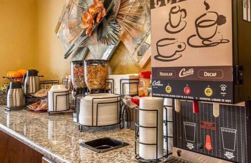 Chico Hotel | Rodeway Inn Chico University Area