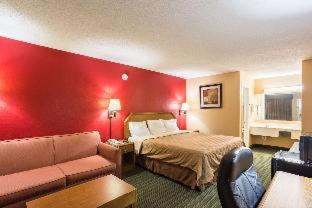 Hazlehurst Hotel | Rodeway Inn Hazlehurst