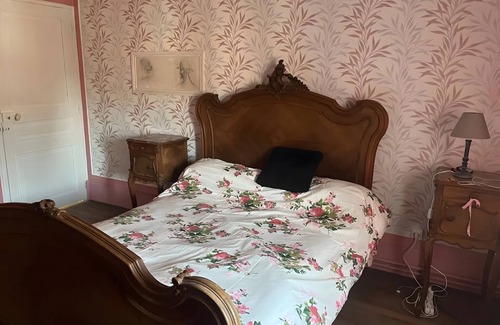 Roisel Bed & Breakfast | Roisel: 3-bedroom apartment in Villa Amenaide