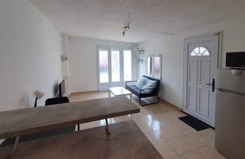 Roissy-en-Brie House | Roisséen house between Paris and Disneyland