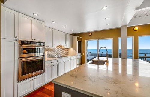 Rollingbay House | Rolling Bay Walk