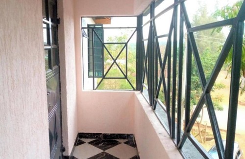 Shanzu House | Roma Stays- Stylish modern two/one bedroom in Busia near Weighbridge