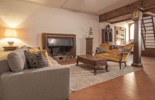 Trastevere Apartment | ROMA TRASTEVERE "SUITE BENEDETTA"