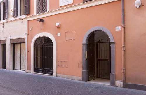 Rione IV Campo Marzio Apartment | ROMAC Condotti I - 3bedroom at Spanish Steps
