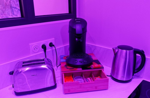 Saint-Martin-du-Littoral Apartment | Romance Spa Love Night